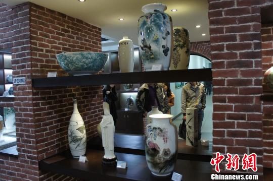 精品湘绣湘瓷将赴港展出 助湖南文化产业“走出去”